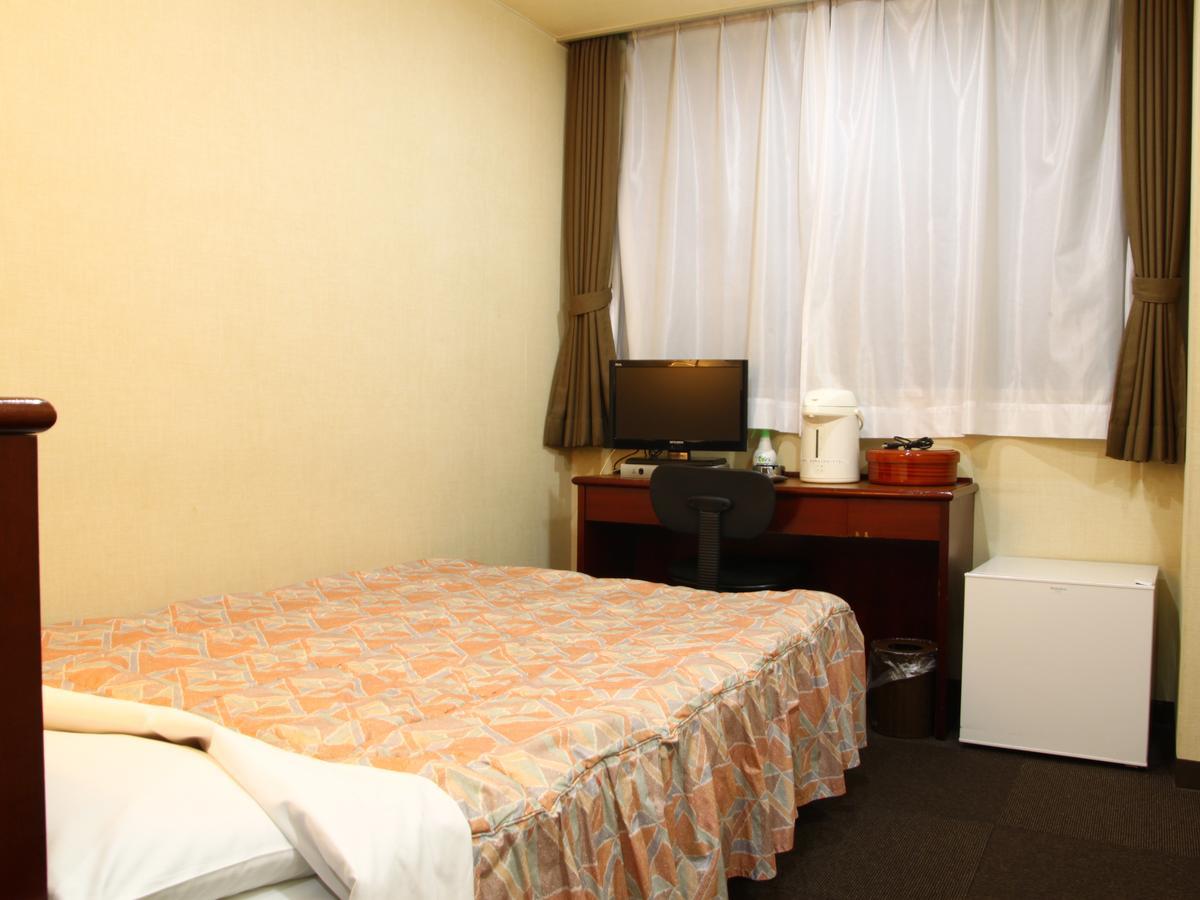 Business Hotel Serikawa Хіконе Екстер'єр фото